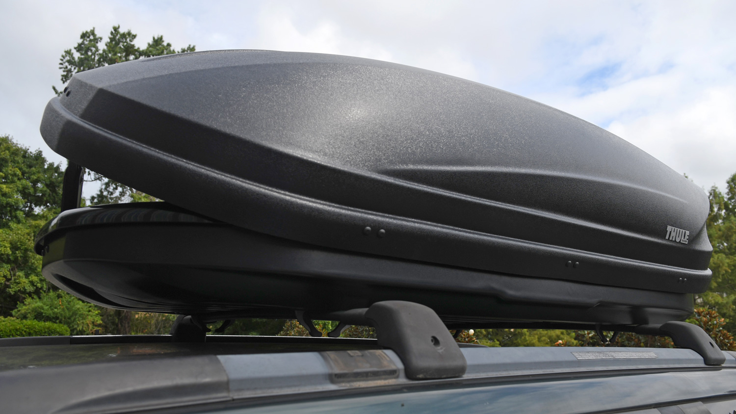 Ski Rack vs Cargo Box Showdown Unleashing the Ultimate Travel Gear