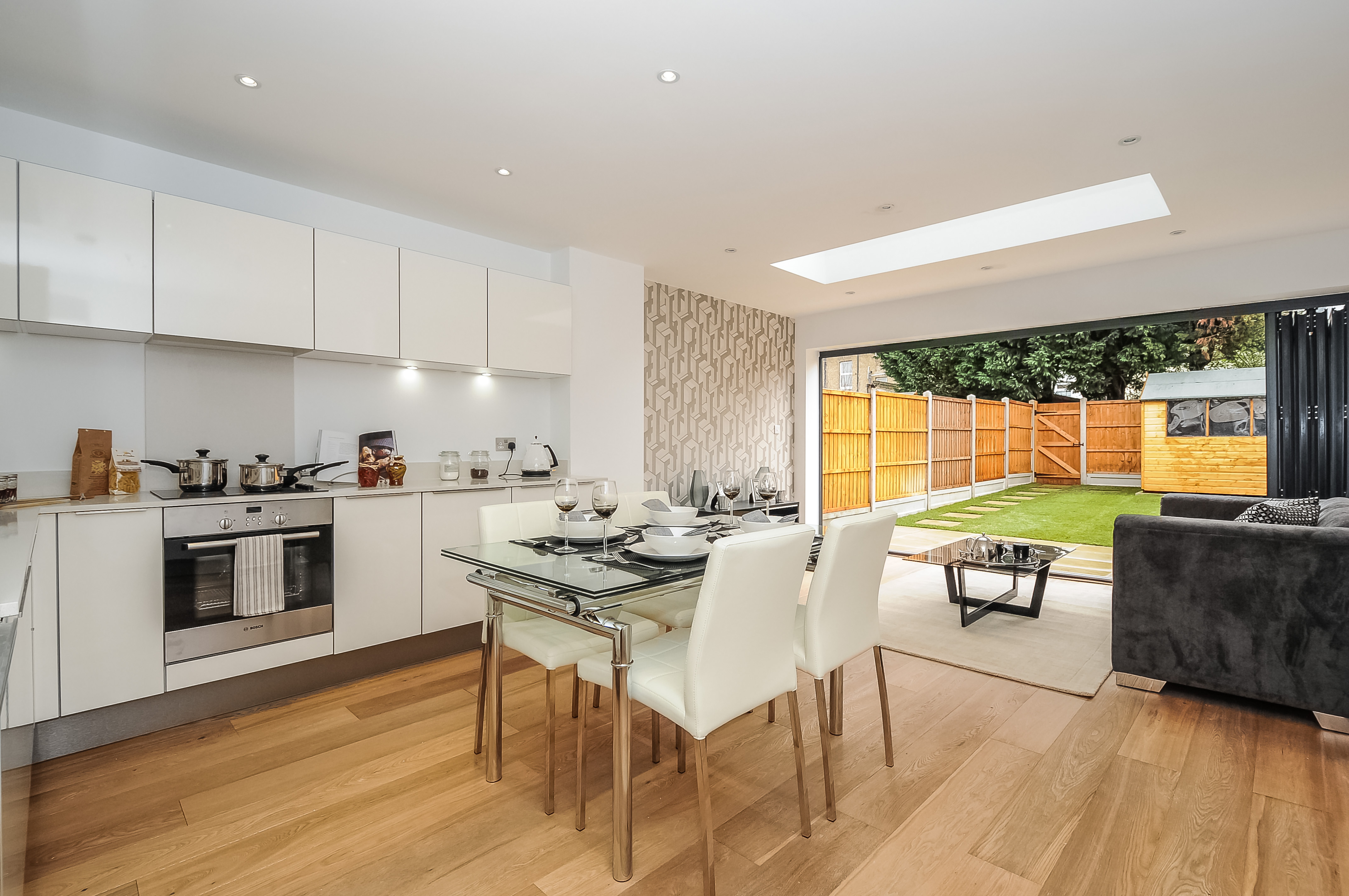 CARNARVON ROAD rooff