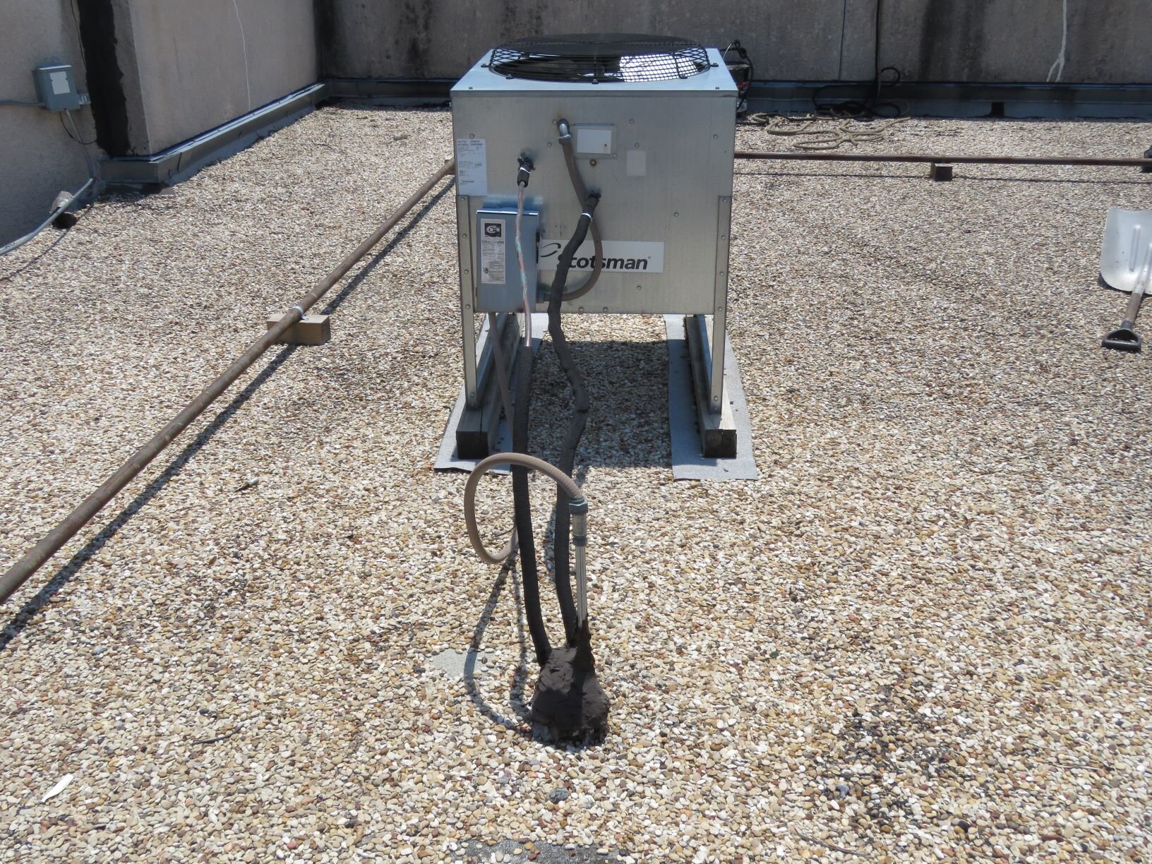 Pictures What Pitch Pans Look Like on Roofs • Roof Online