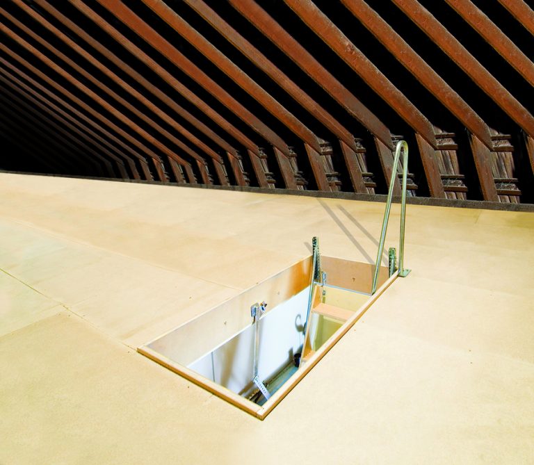 Roof Space Storage vs Self Storage Brisbane