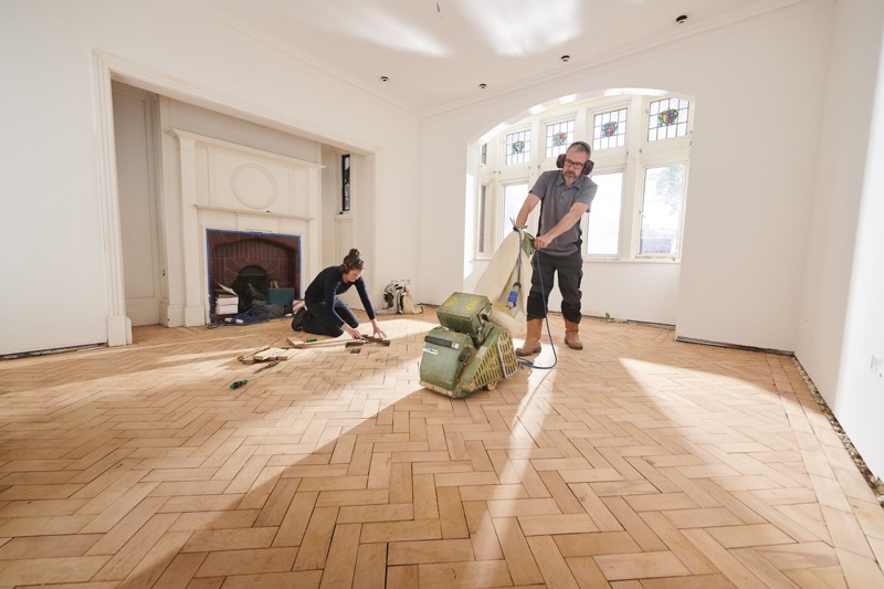 How Much Does it Cost to Replace Flooring? RooHome