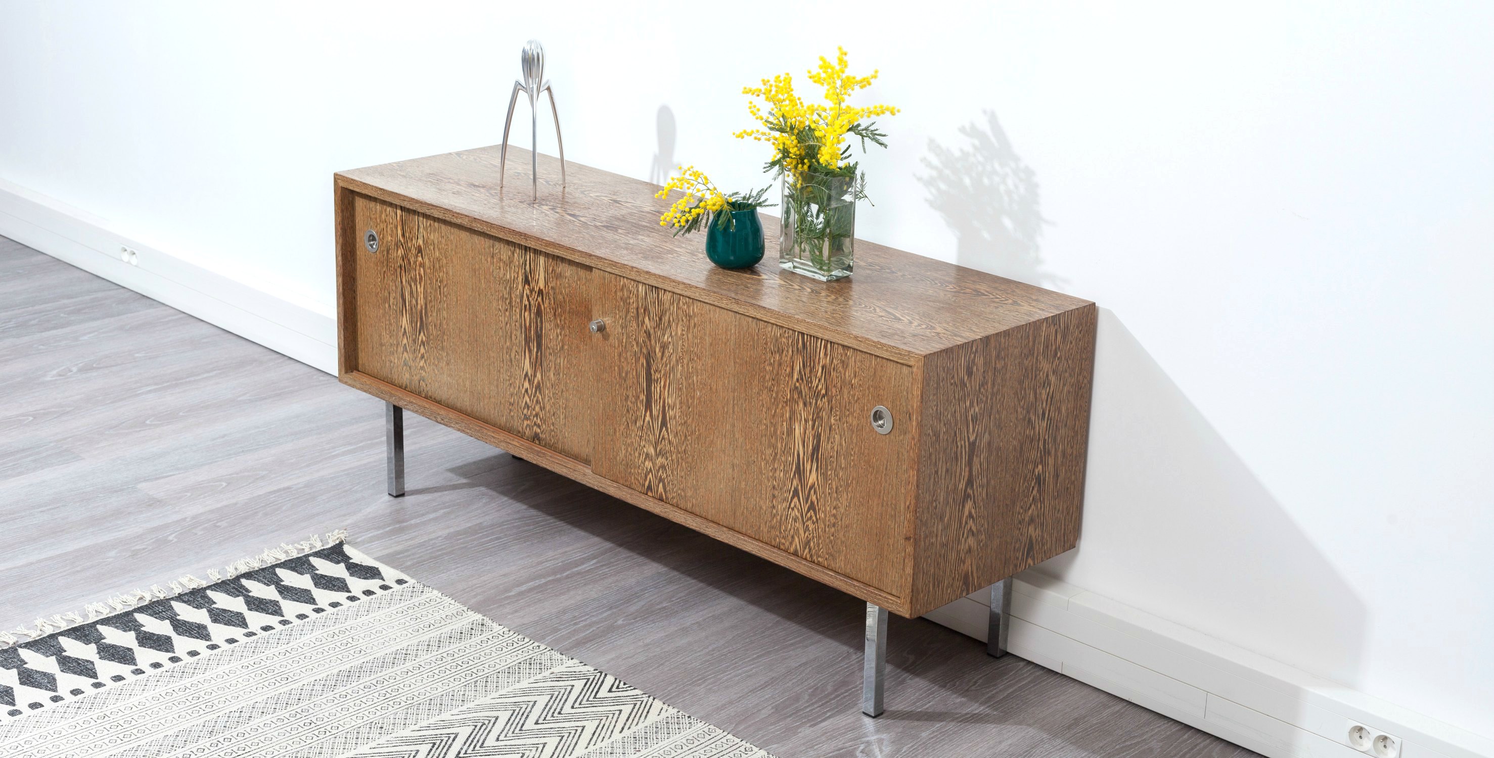 Meuble enfilade/ Buffet pieds inox en wengé 1960/70 *VENDU* room 30
