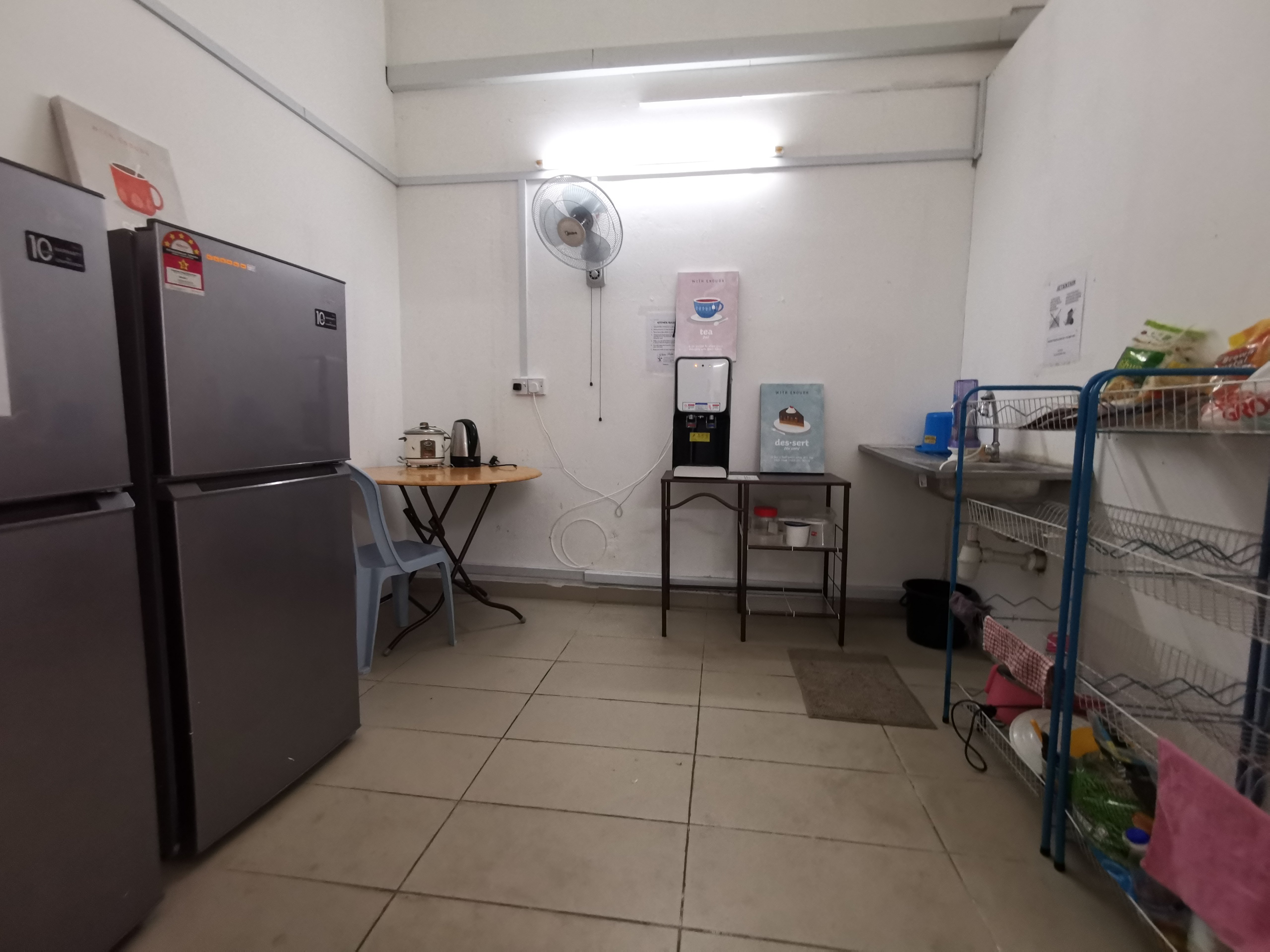 Bilik Sewa Meru Klang Bilik Sewa LRT Sg Besi Room