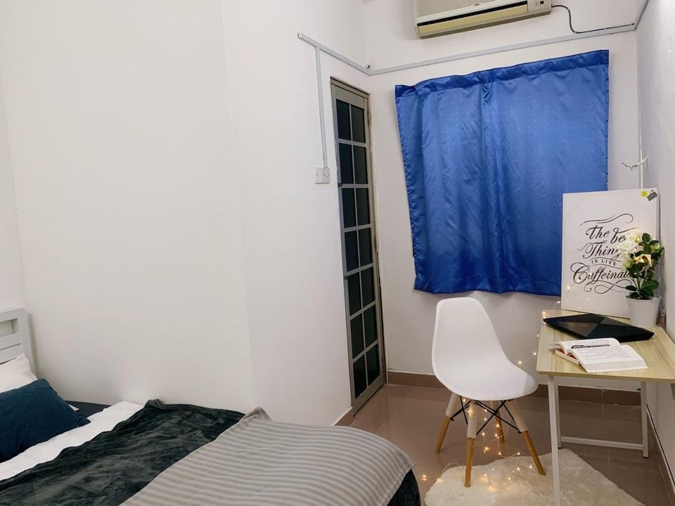 University of Malaya Room, Studio, Apartment, and House