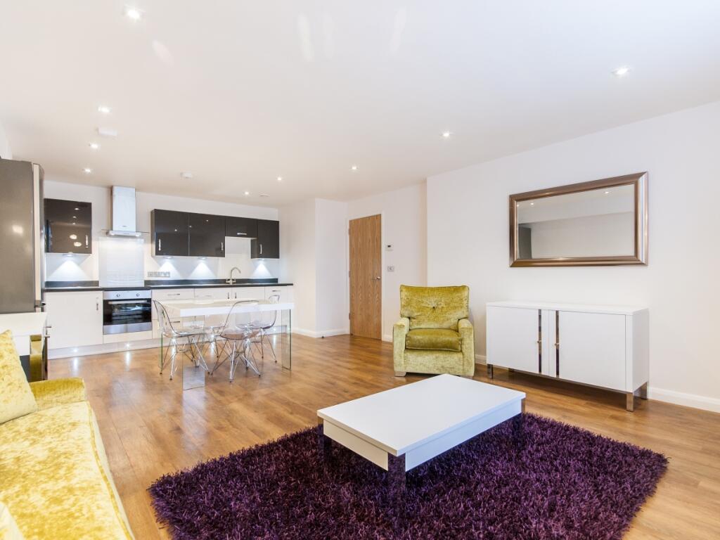 1 room in Oxford, OX2 0AL Rooms To Rent On RoomsLocal