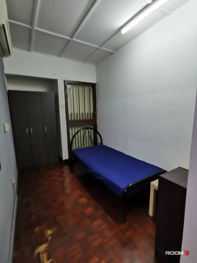 Vacant Room to Rent RoomSOS