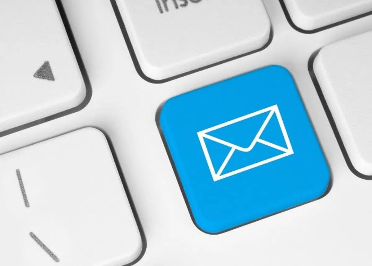 Programa el envío de un correo en Outlook 2016