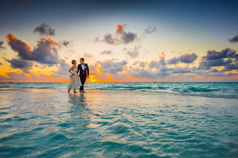 6 Best Beach Wedding Destinations in 2019 roowedding