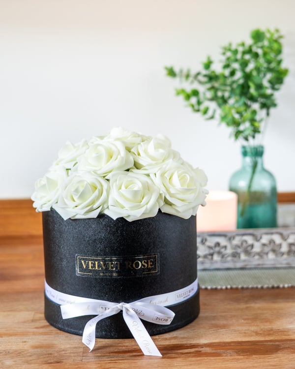 Everlasting Artificial Roses Gift Box Velvet Rose Box