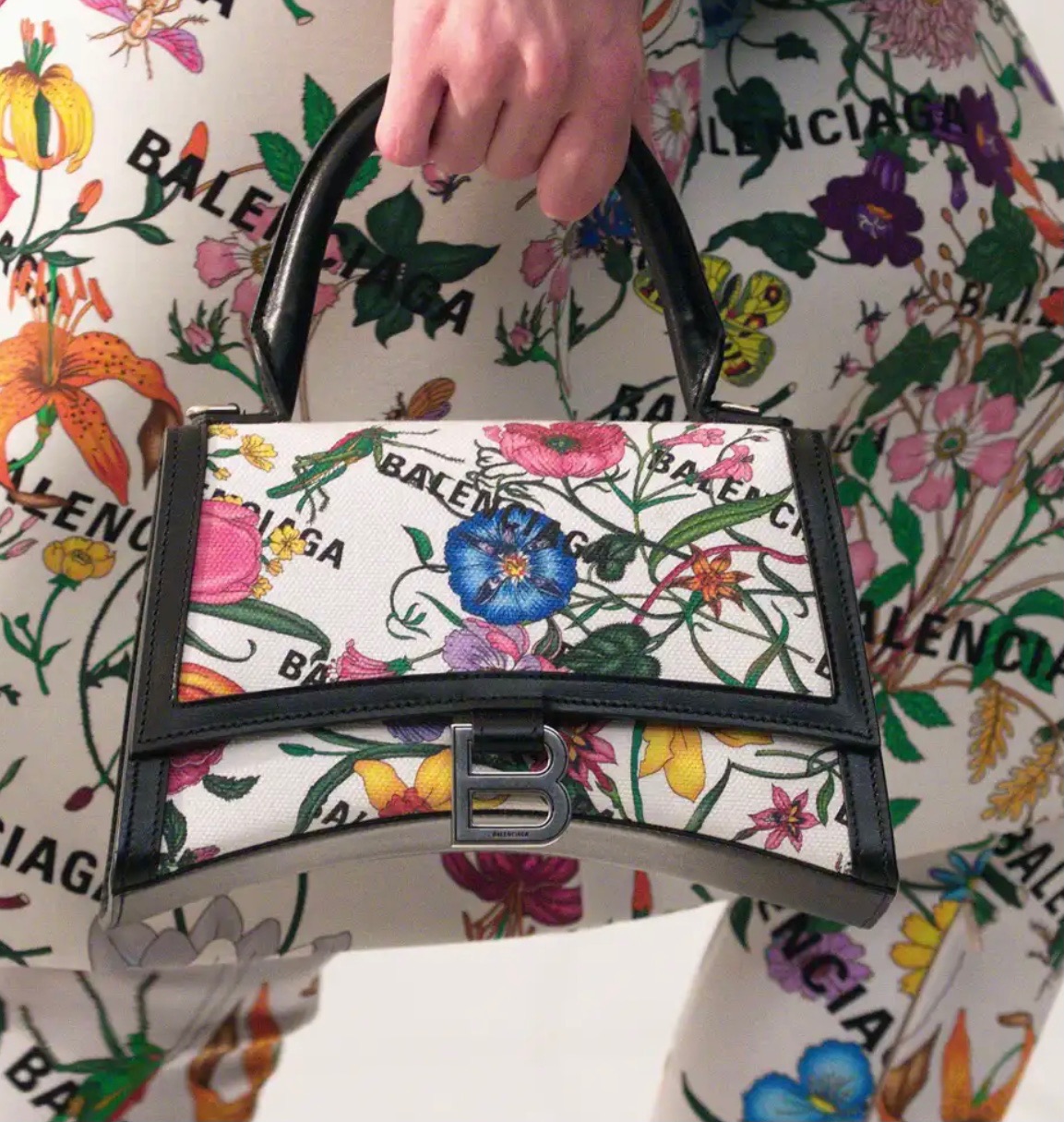 GUCCI X BALENCIAGA COLLAB > plus GUCCI ARIA PRESELL Rose Knows