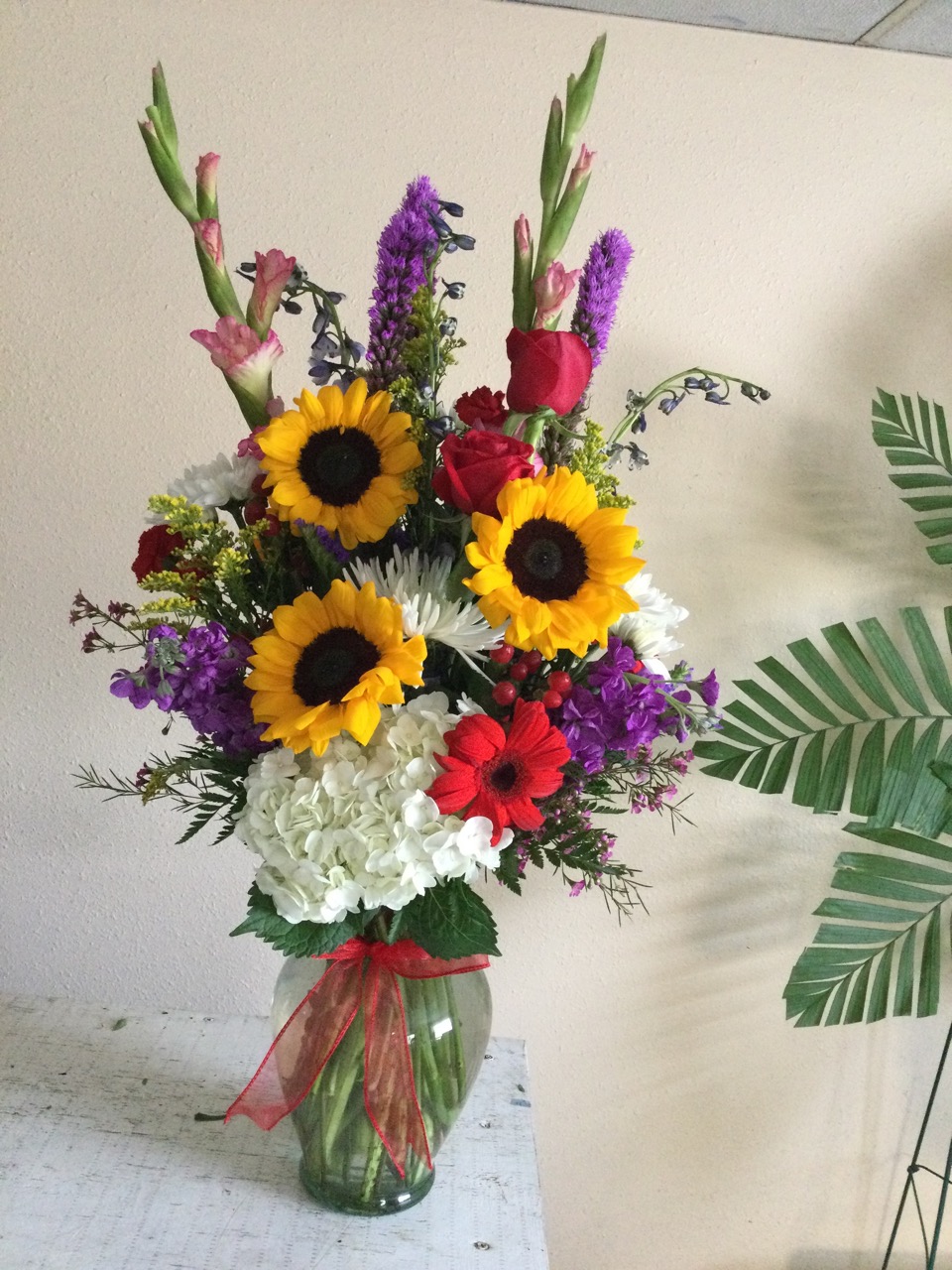 RF7103 Roseland Flower & Nursery