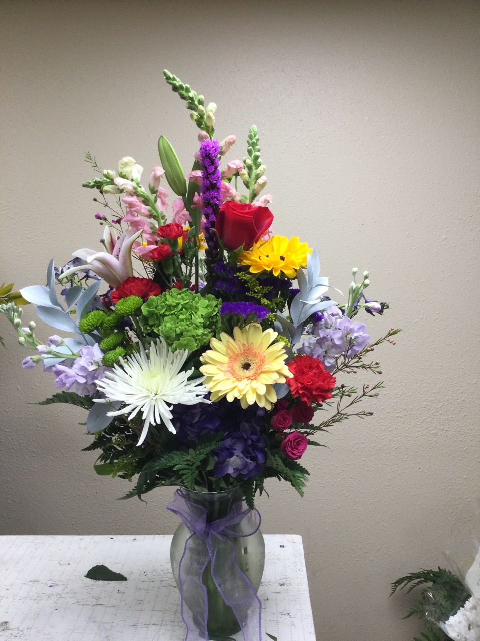 RF7121 Roseland Flower & Nursery