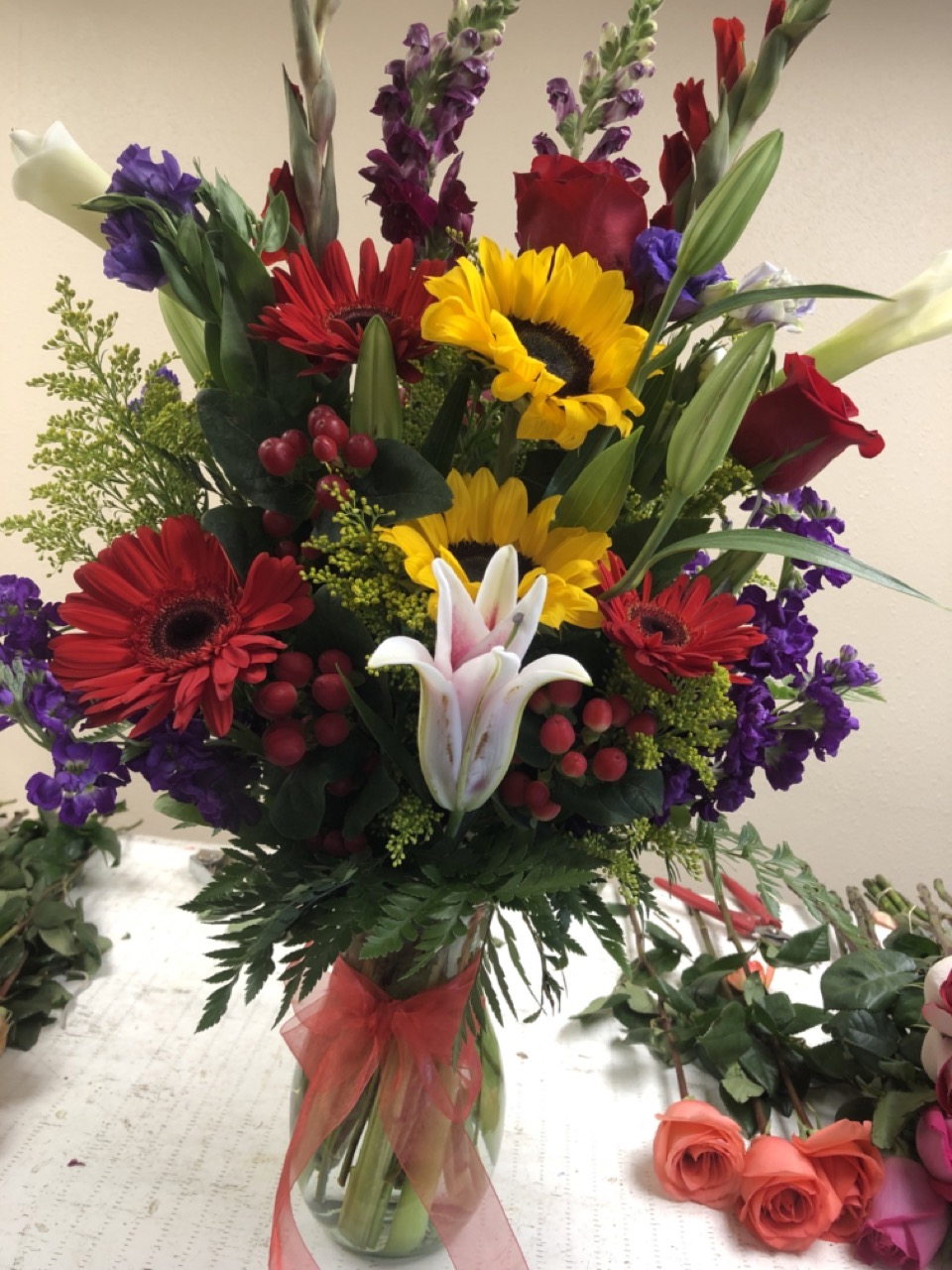 RF7137 Roseland Flower & Nursery