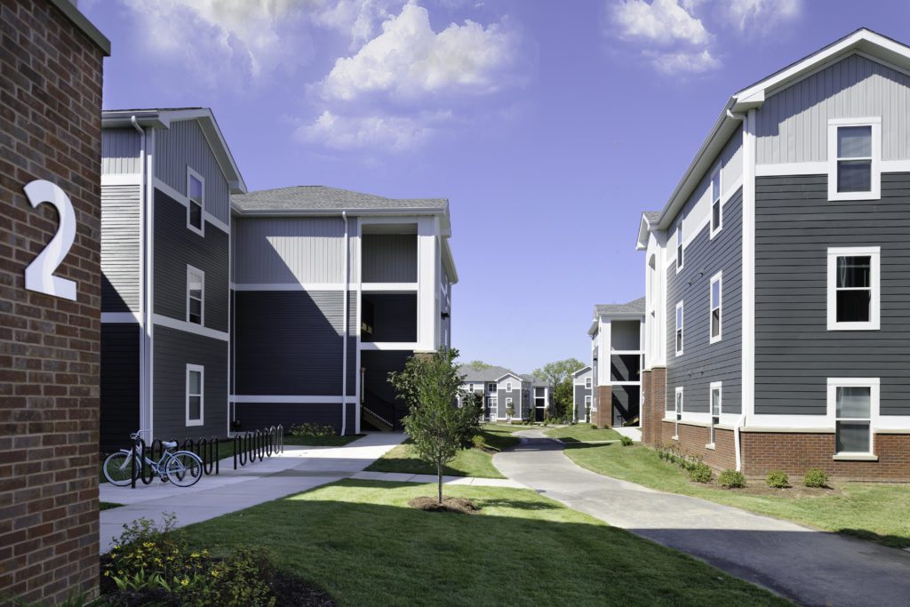Greenhill Apartments at Southern Illinois University Edwardsville