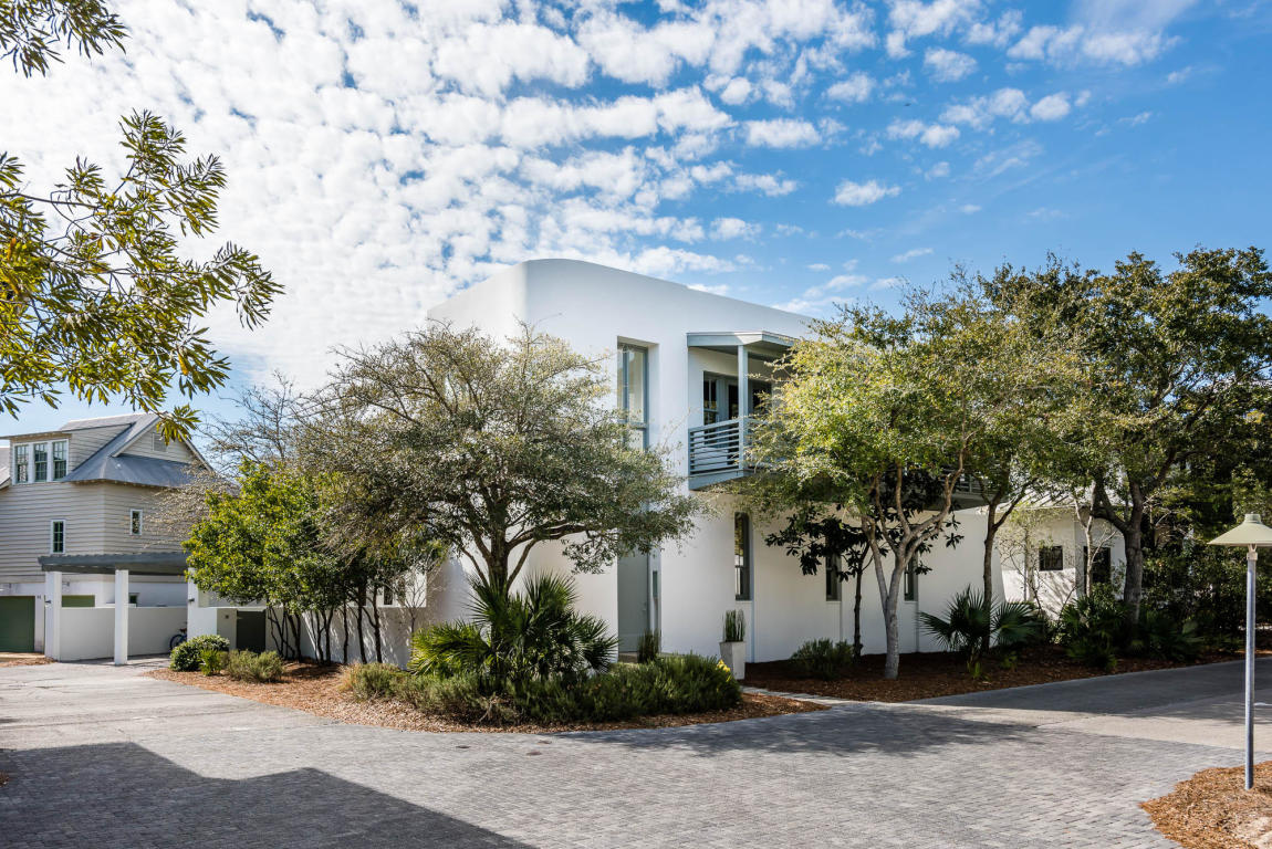 Isolated Vacation Rentals on 30A, FL Rosemary Beach Vacations