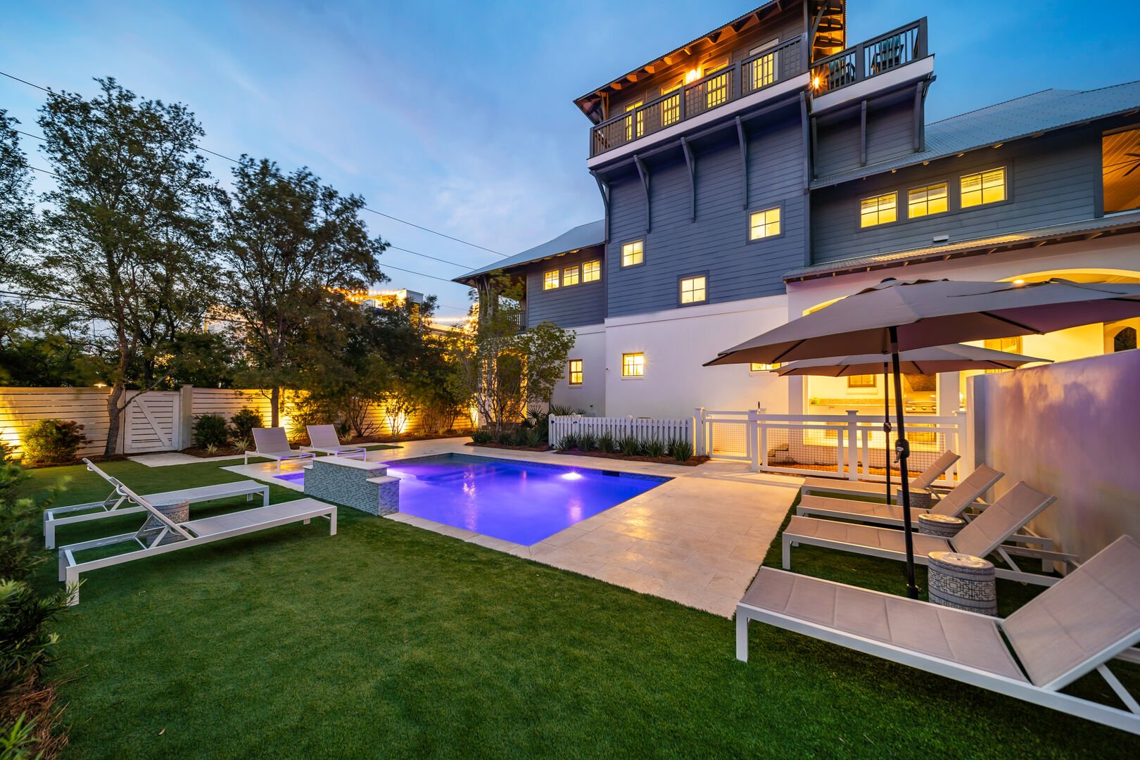 Rosemary Beach Vacation Rentals With a Fireplace Vacation Rentals In