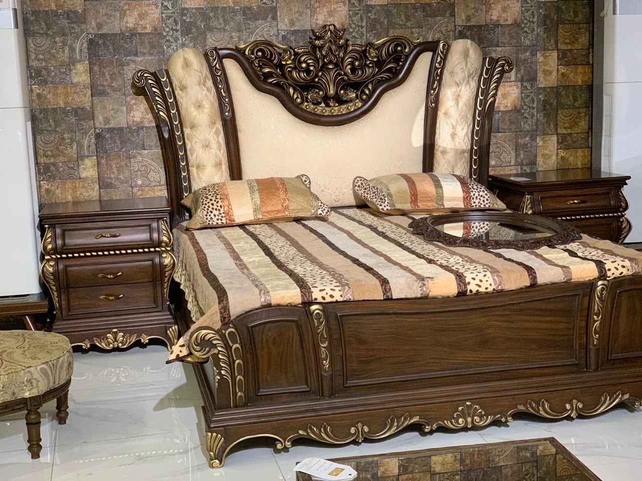 Custom Design Bed Set Chinioti Furniture Rose Wood Furniture