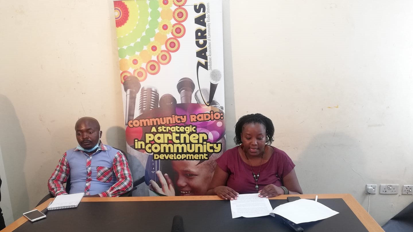 Zimbabwe licenses more community radio stations RosGwen24 News