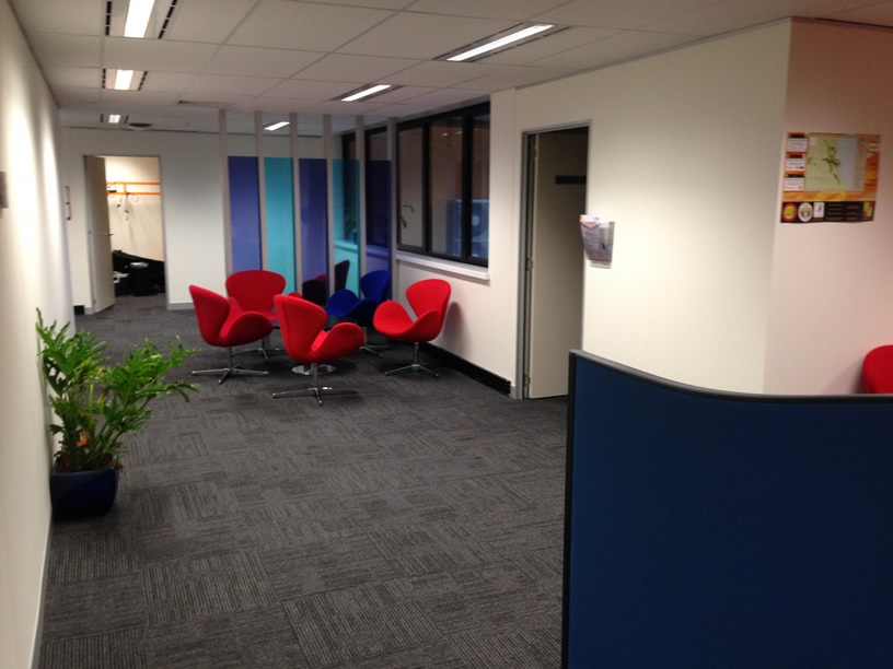 Rossco's Shop & Office Fitters CairnsOffice Fitters Cairns Rossco's
