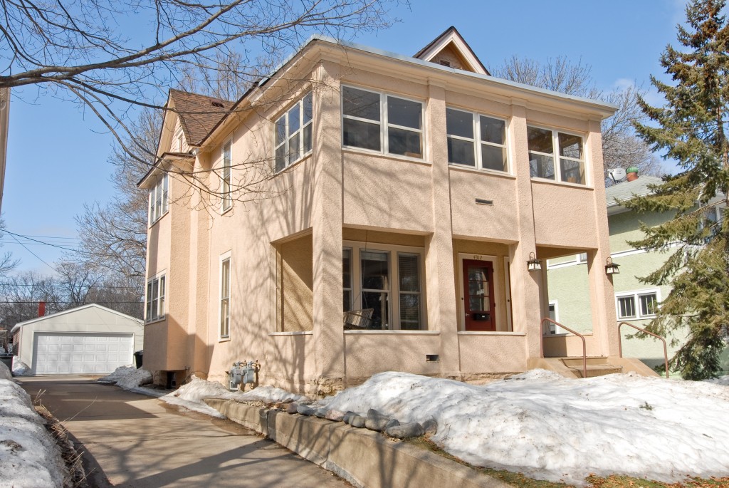 Live by Lake Harriet! City Lakes Real Estate Blog