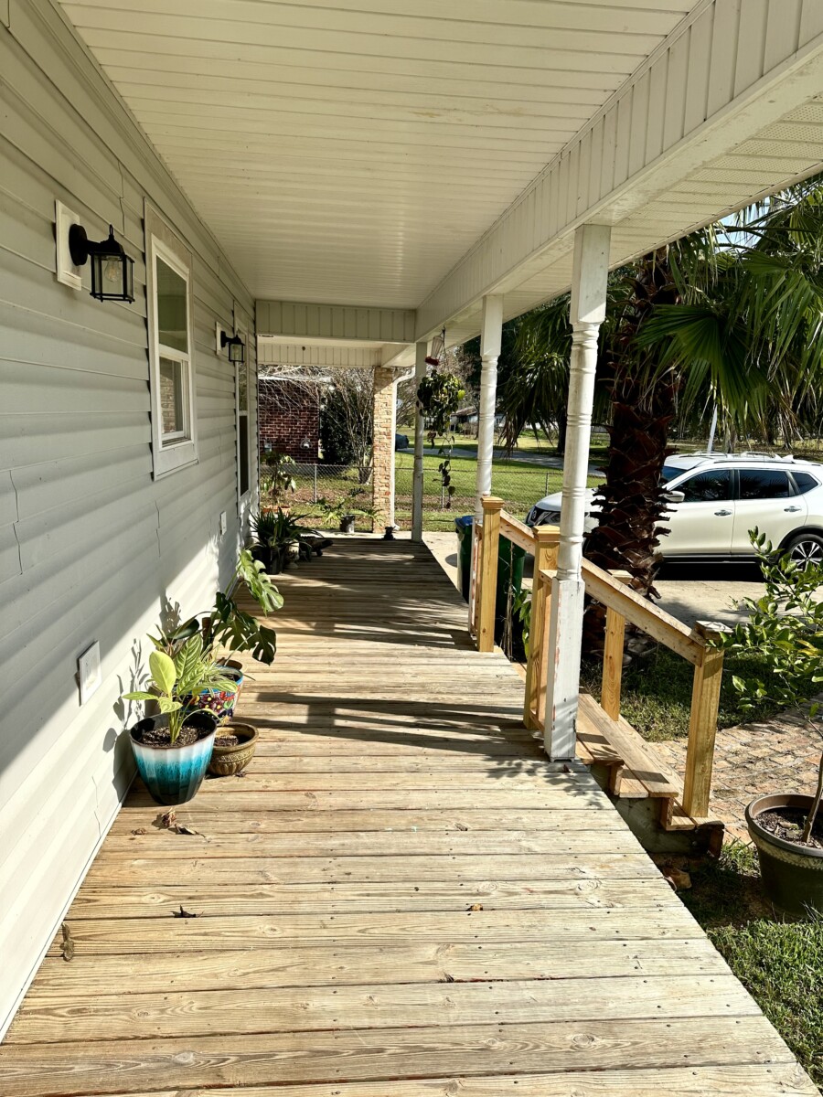 113 Lawes St., Pierre Part, La 70339 Rosslyn Stone