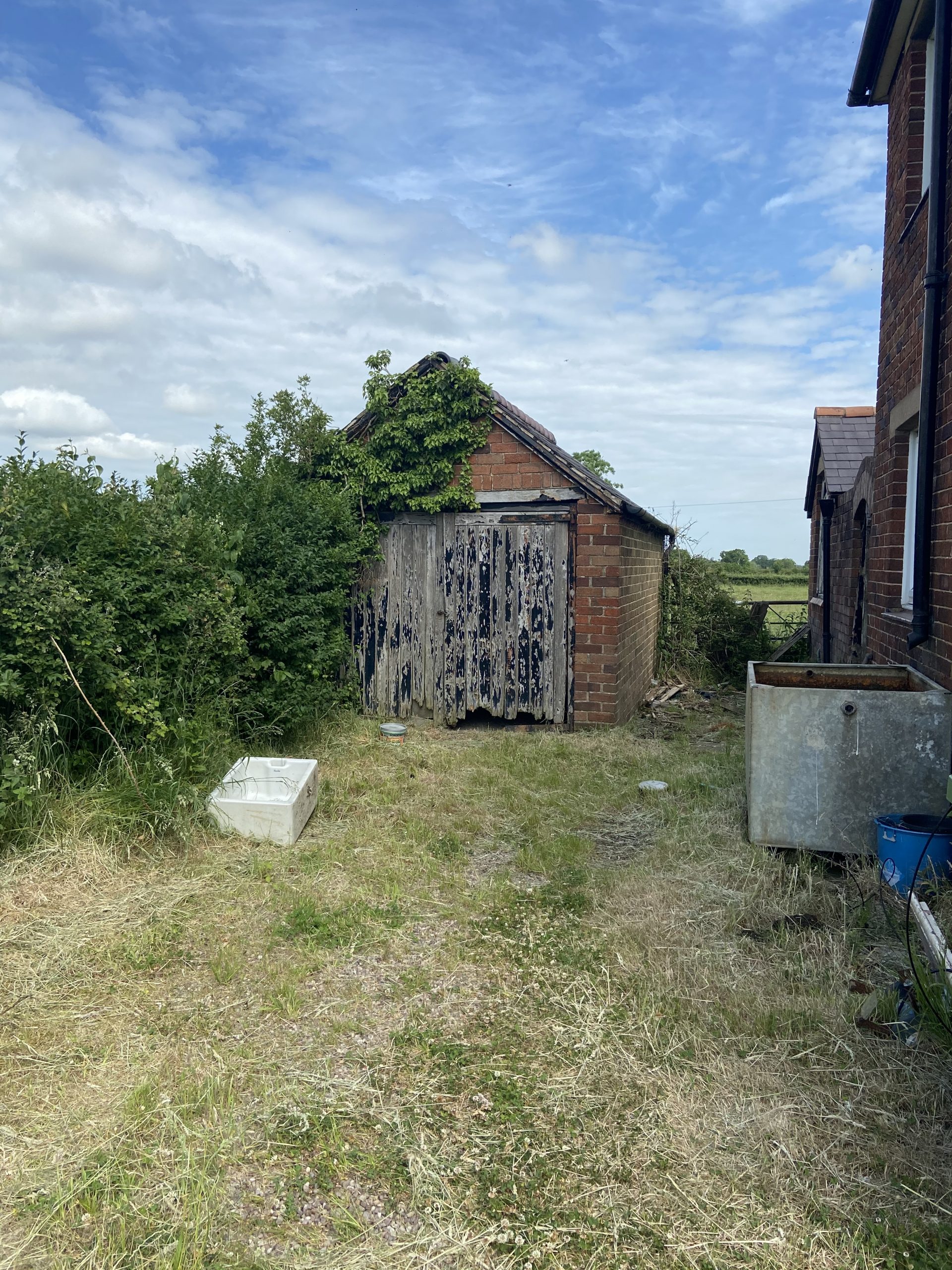 Oakfields, Bowling Bank, Wrexham, LL13 9RY Rurtal Property, Land