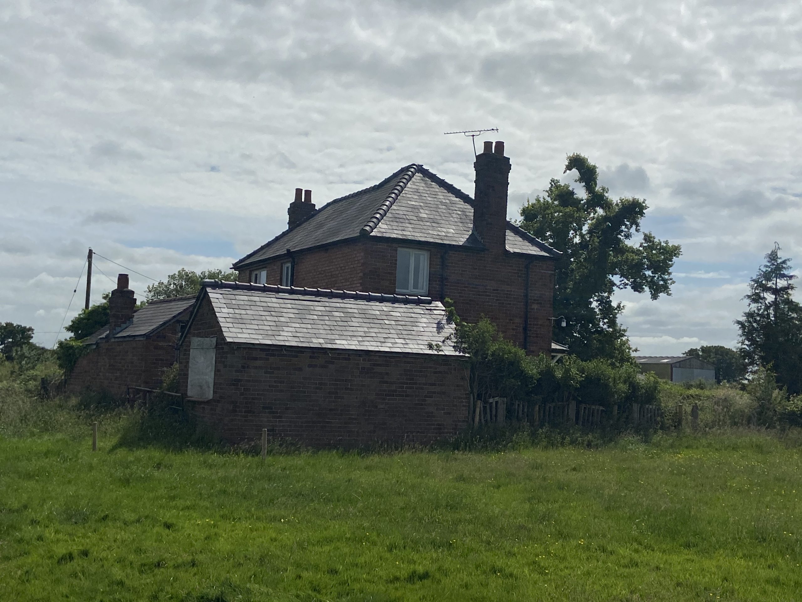 Oakfields, Bowling Bank, Wrexham, LL13 9RY Rurtal Property, Land