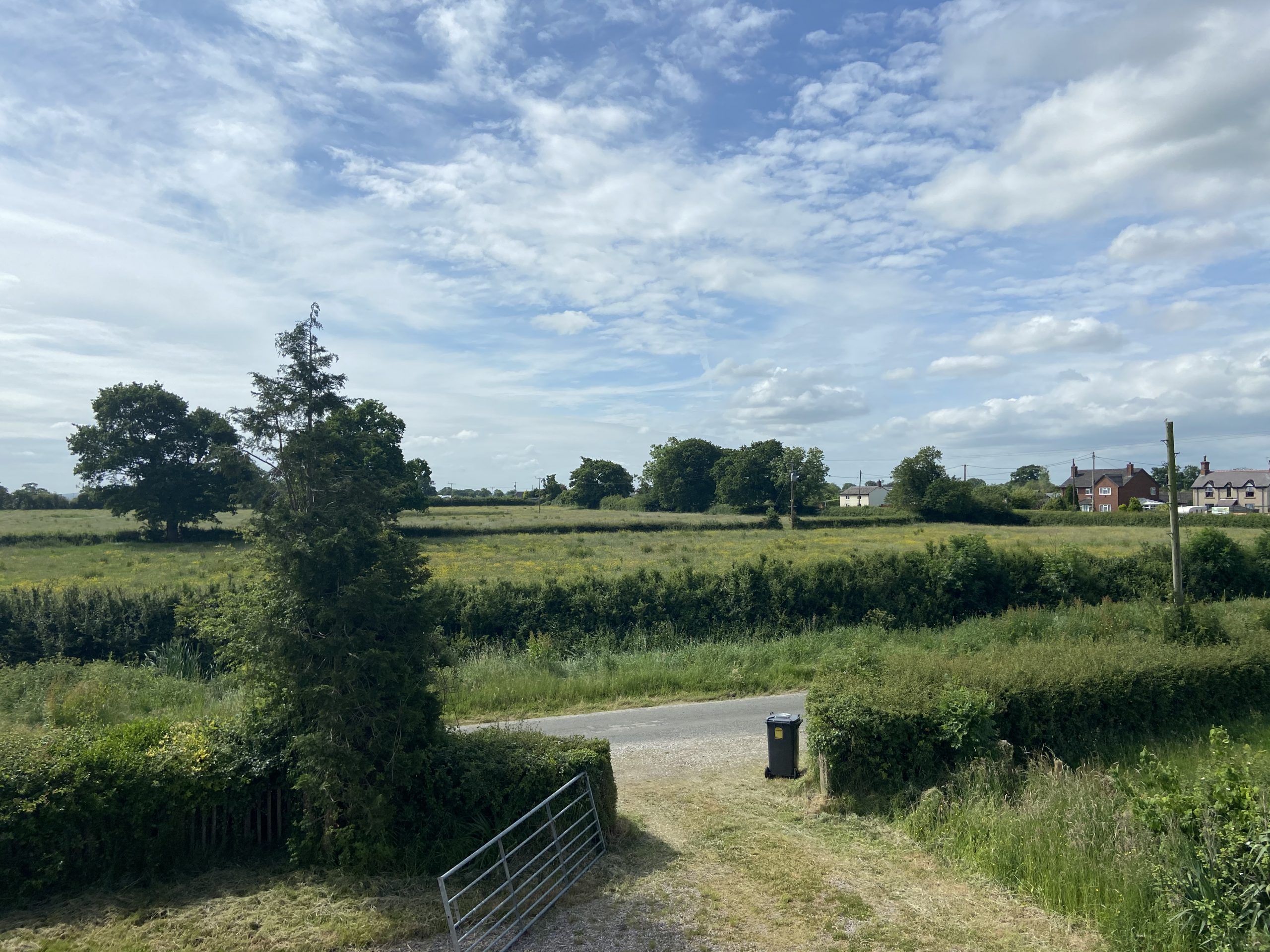 Oakfields, Bowling Bank, Wrexham, LL13 9RY Rurtal Property, Land