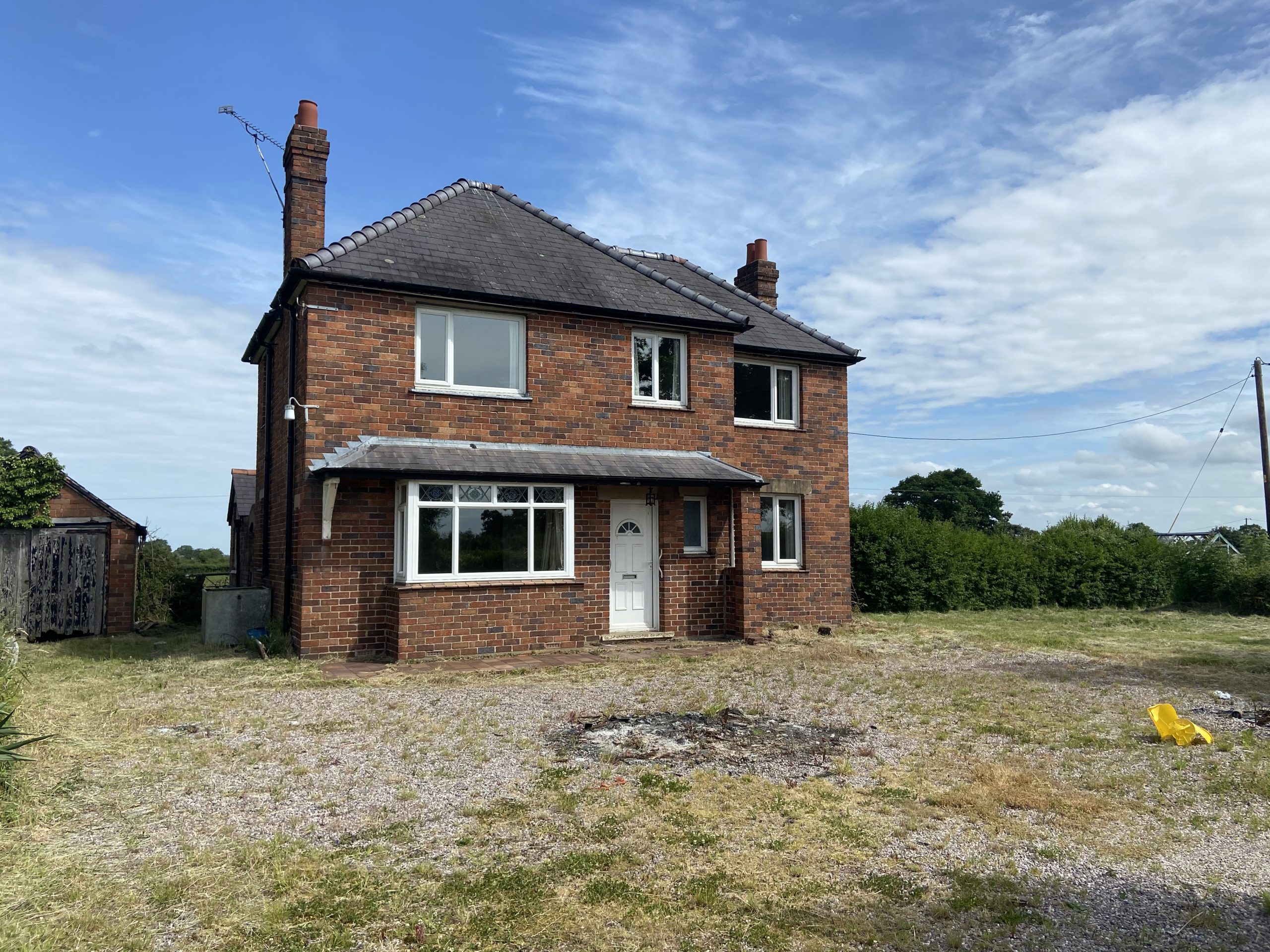 Oakfields, Bowling Bank, Wrexham, LL13 9RY Rurtal Property, Land