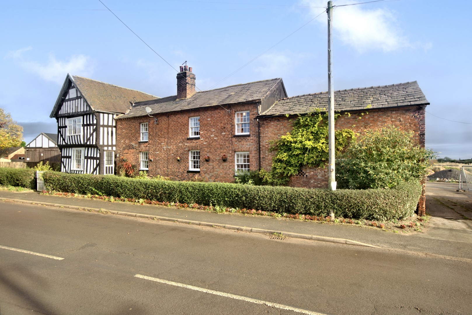 Aston House Farmhouse, Aston, Nantwich, CW5 8DQ Rural Property, Land