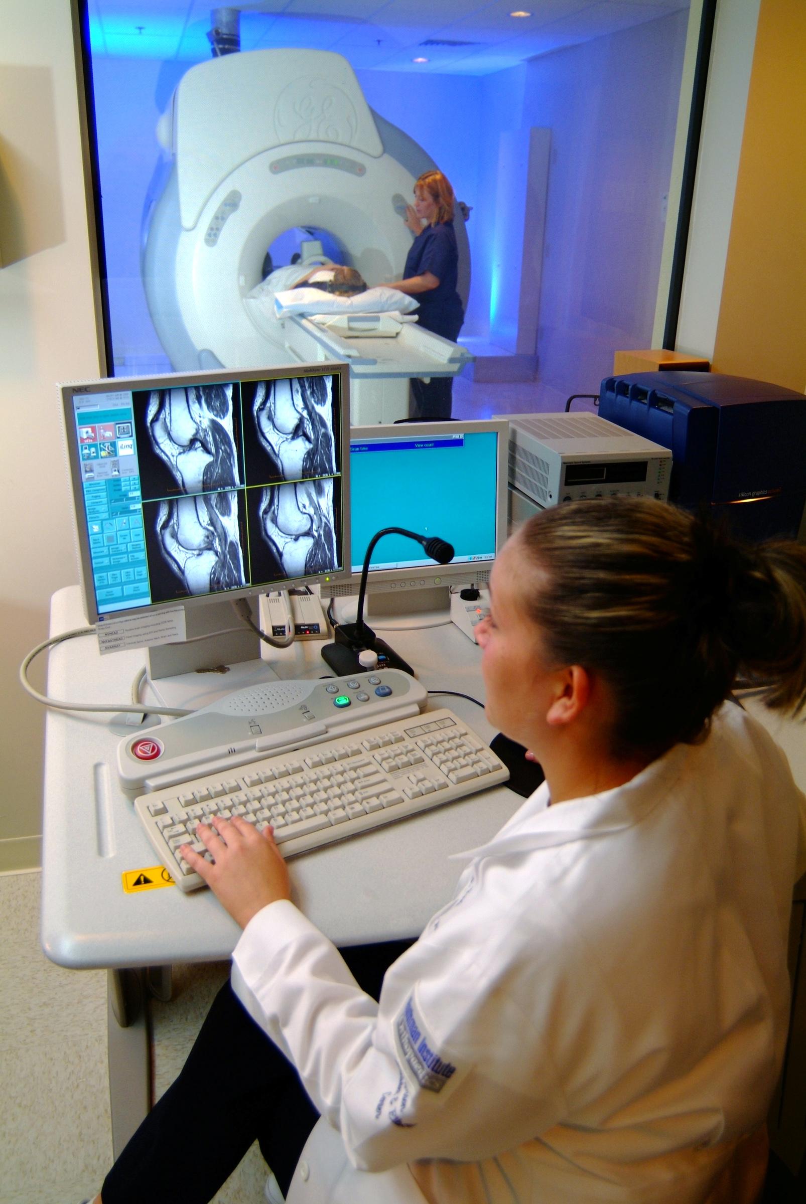 MRI Rothman Orthopaedic Institute