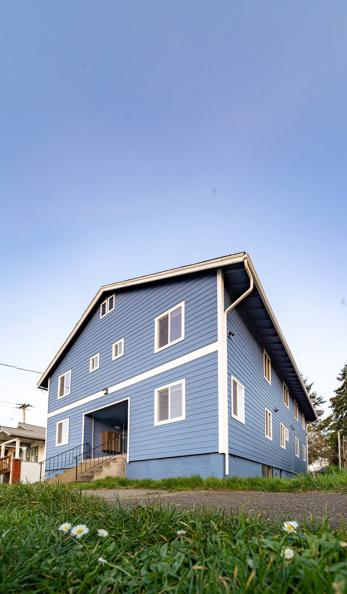 330 14th St SE // Cascade Property Management Roth Photography