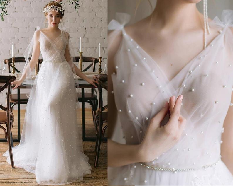 10 Amazing Online Wedding Dress Stores That Will Blow Your Mind