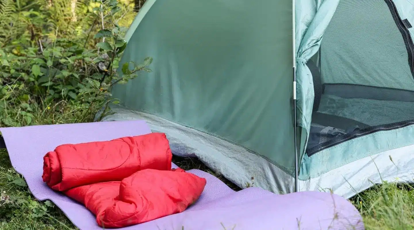 Backpacking Quilt vs. Sleeping Bag What You Should Know Before Buying