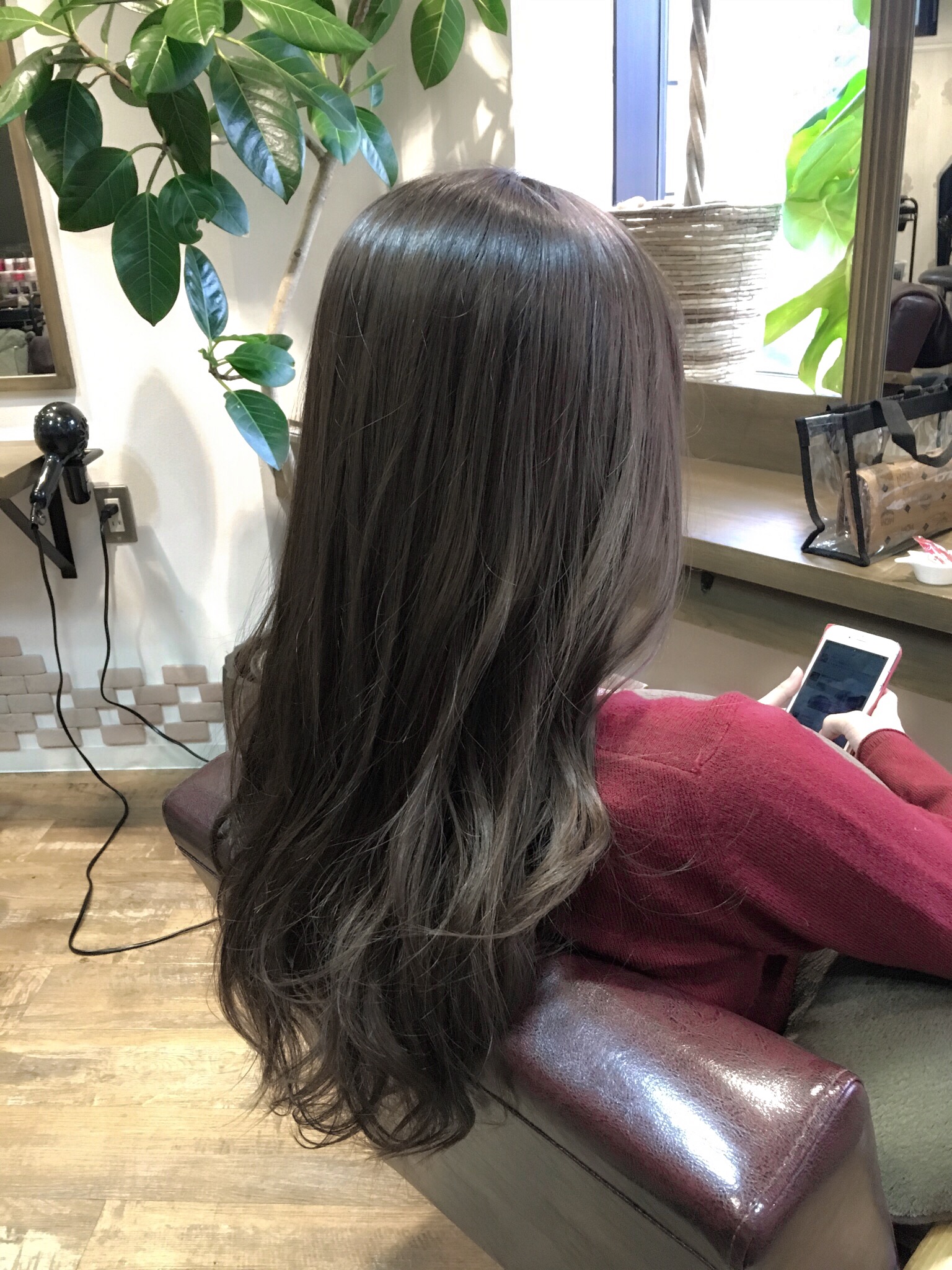 黄色み、赤みが出やすい方にアッシュグレージュカラーのすすめ【池袋美容室】 ローラン青木 大地のブログ