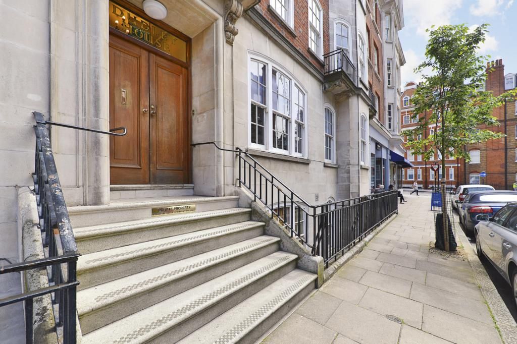 Dudley House Round Robin Studio