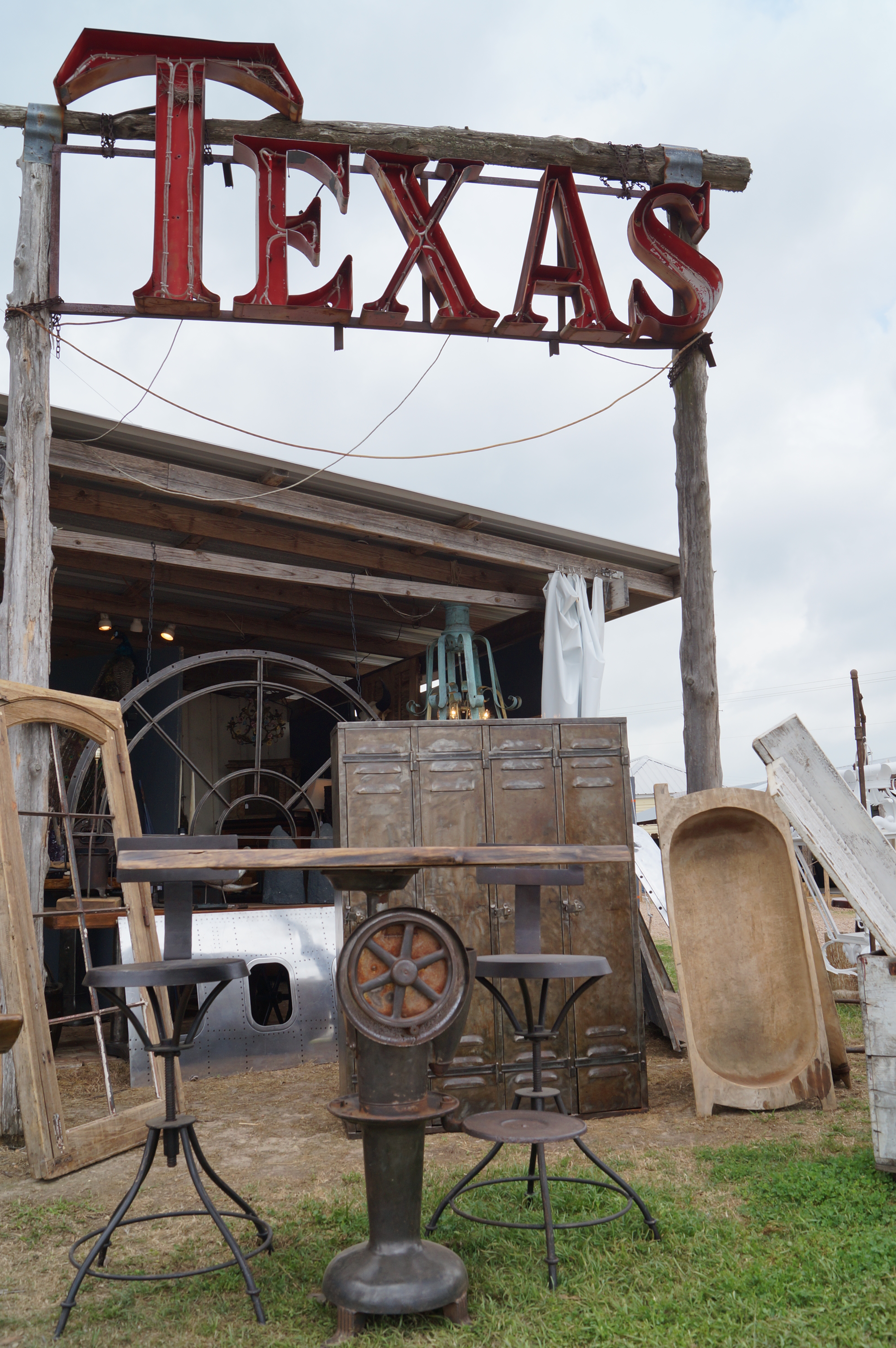 Round Top Antiques Show Treasure Guide Round Top