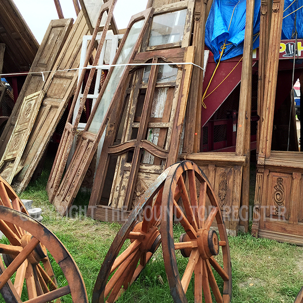 Fall 2016 Antiques Shows Burton & Carmine Round Top