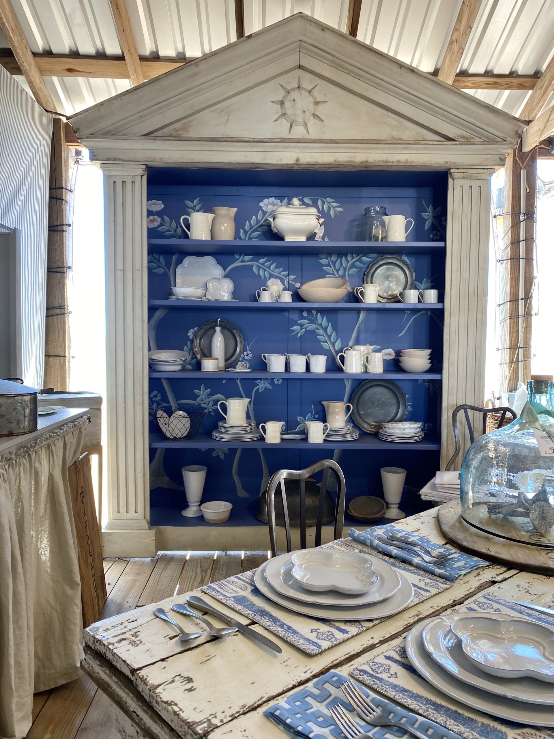 Kristin Mullen Designs Brings the Winter Palace to Blue Hills Round Top