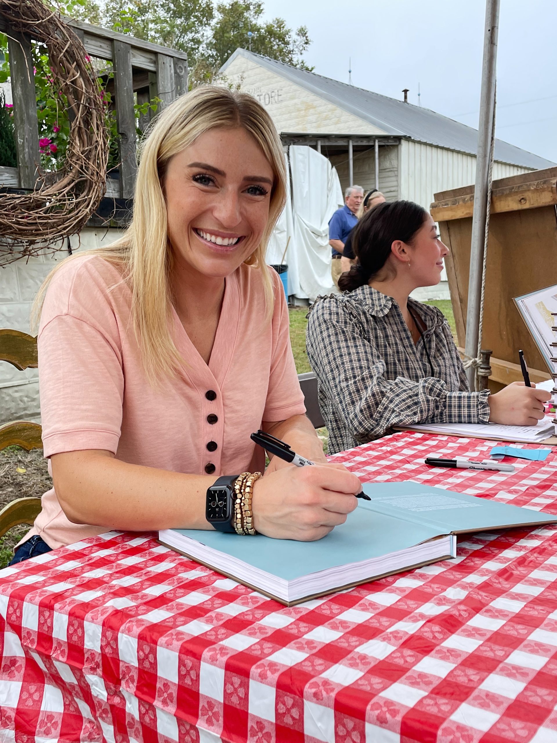 Jasmine Roth Does Round Top Insider Stories From the Breakout HGTV