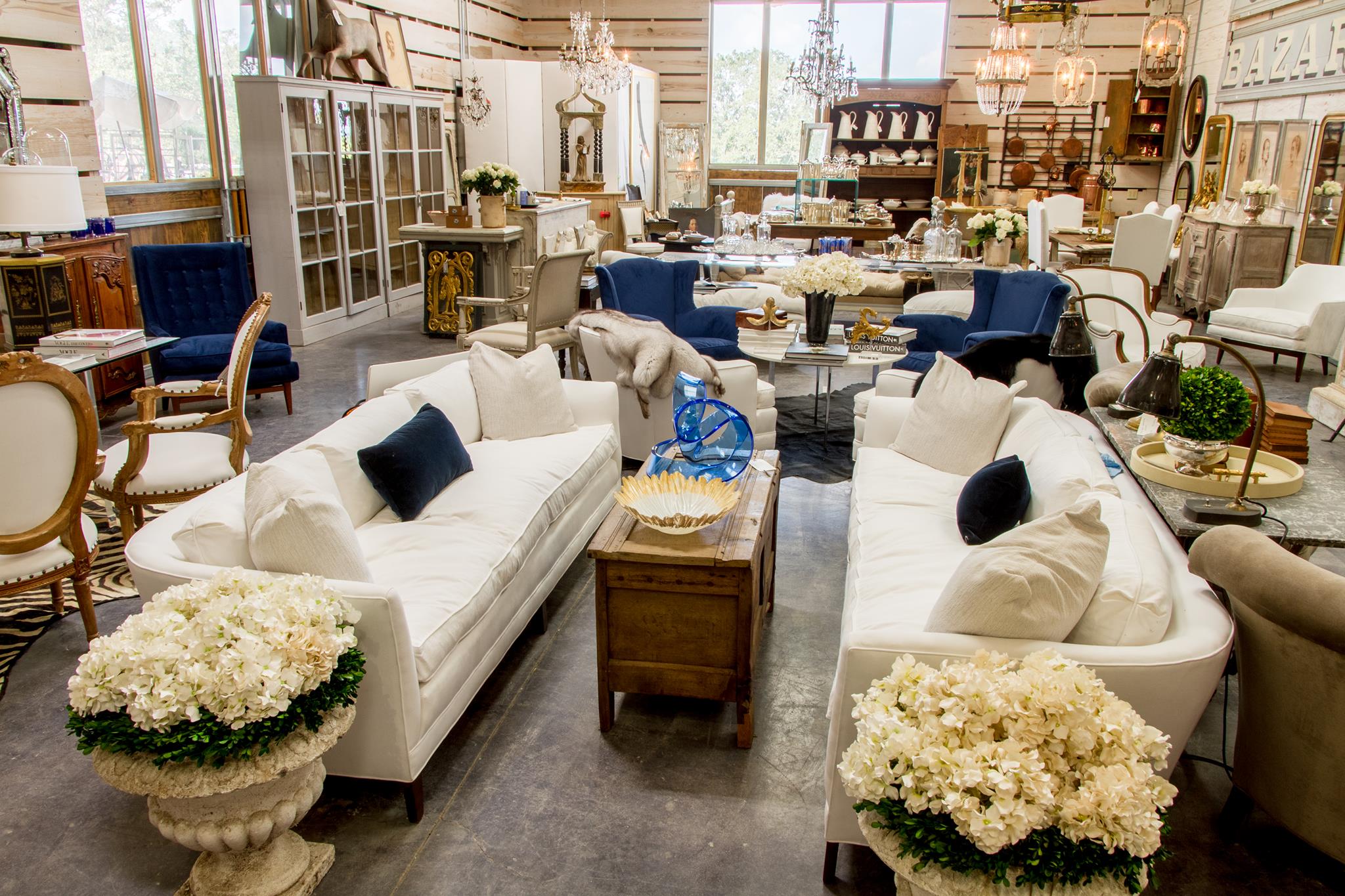 Susan Horne Antiques Round Top