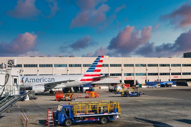 American vs Delta Full Airline Comparison (Seats Included)