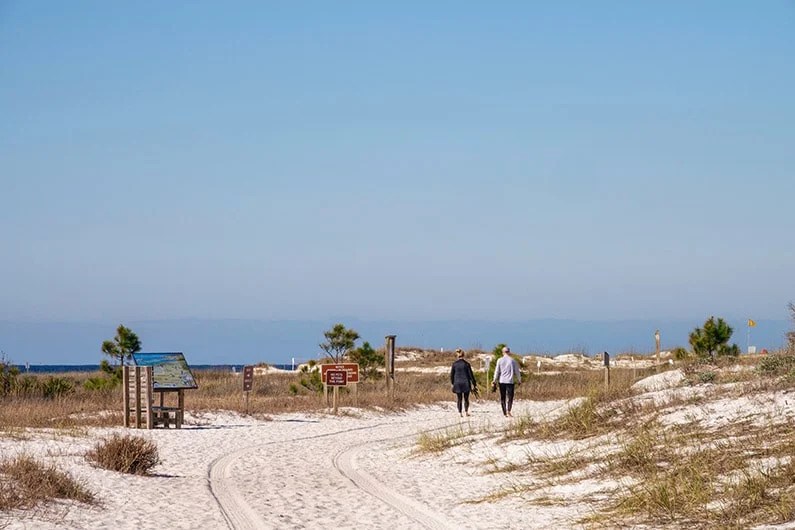The 12 Quietest, Least Crowded Florida Beaches (Local Guide)