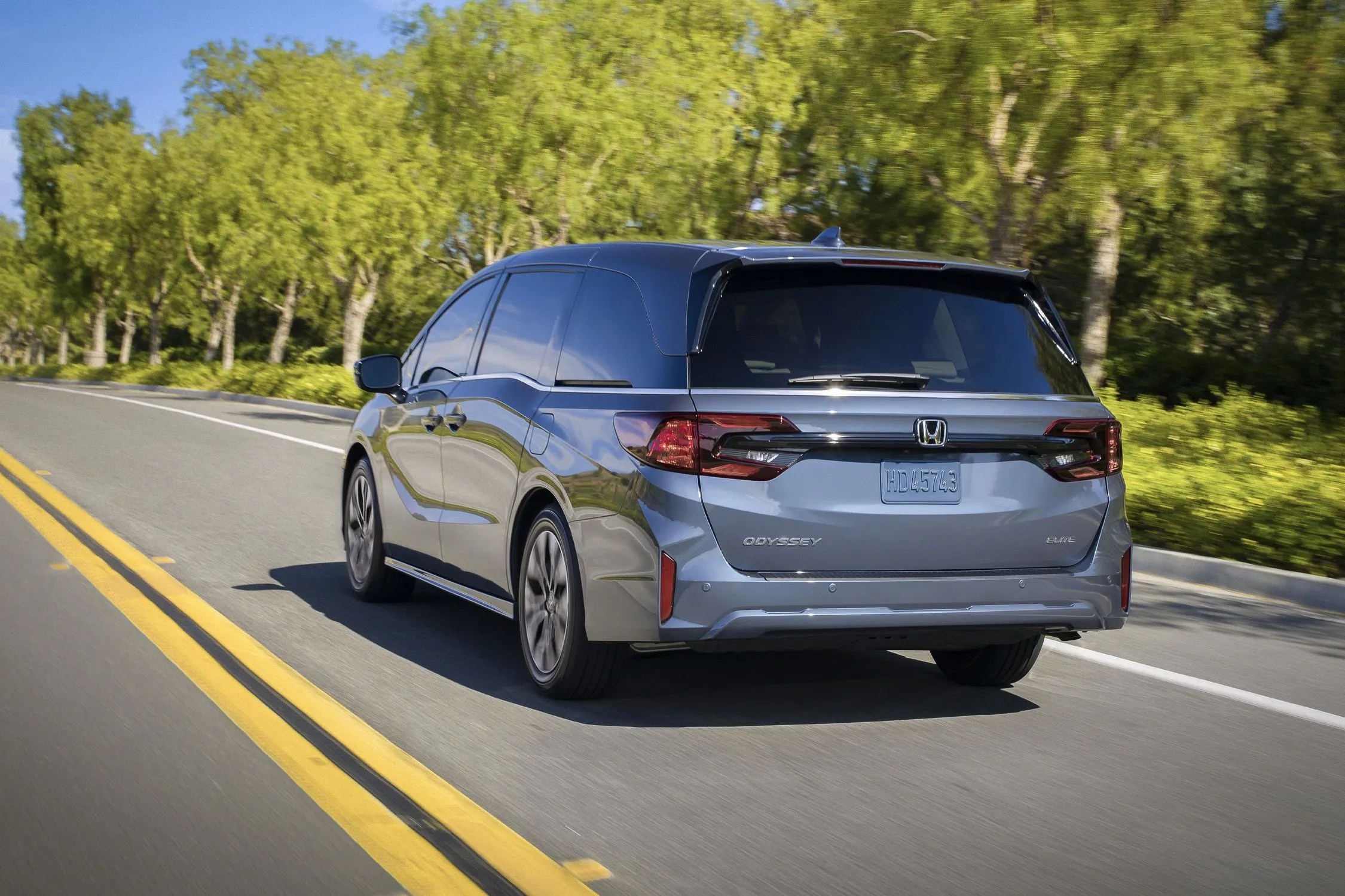Honda Odyssey Design Meets Family fun Discover at Roush Honda