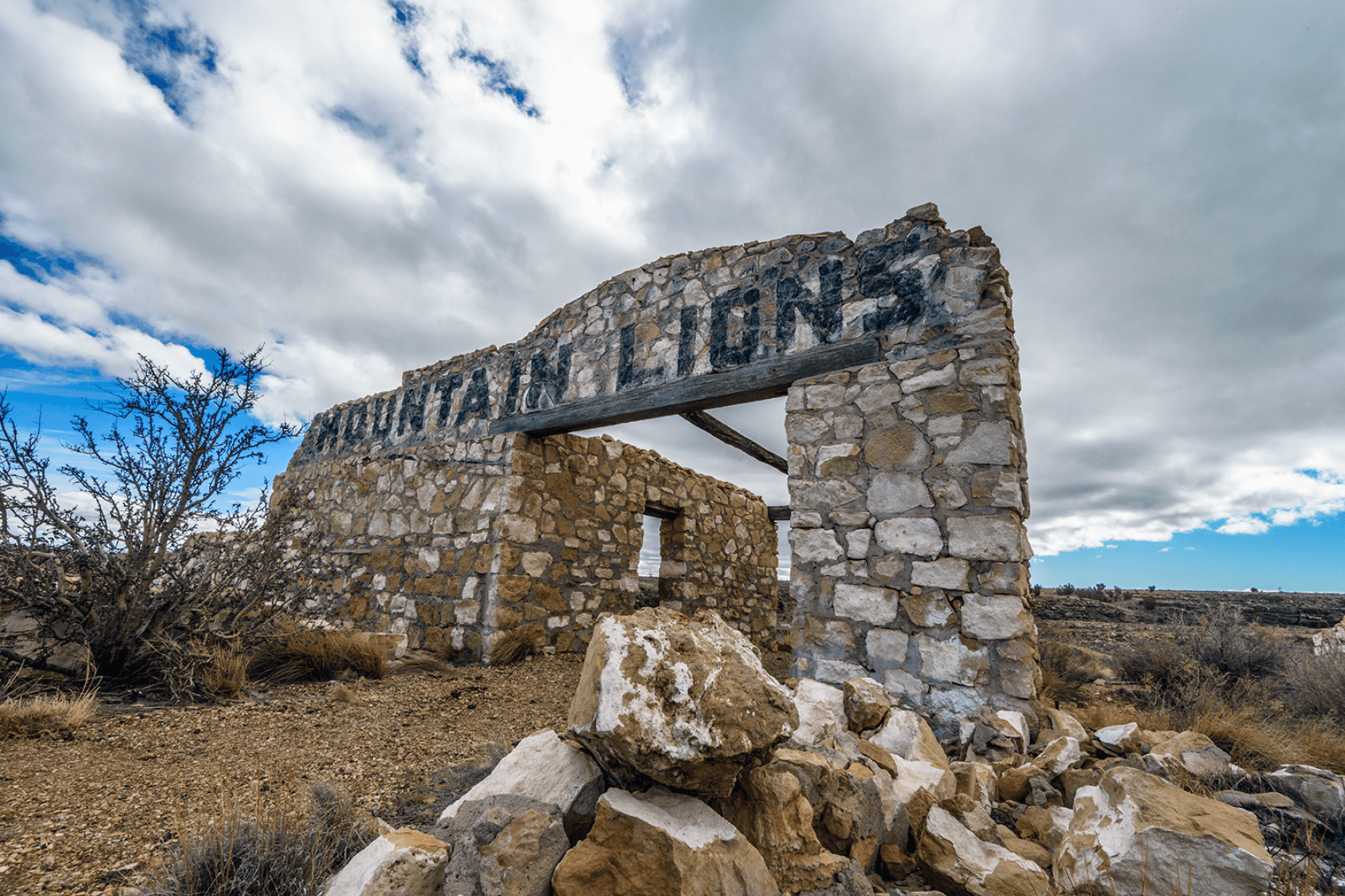 Mystery of Two Guns, Arizona Route Magazine