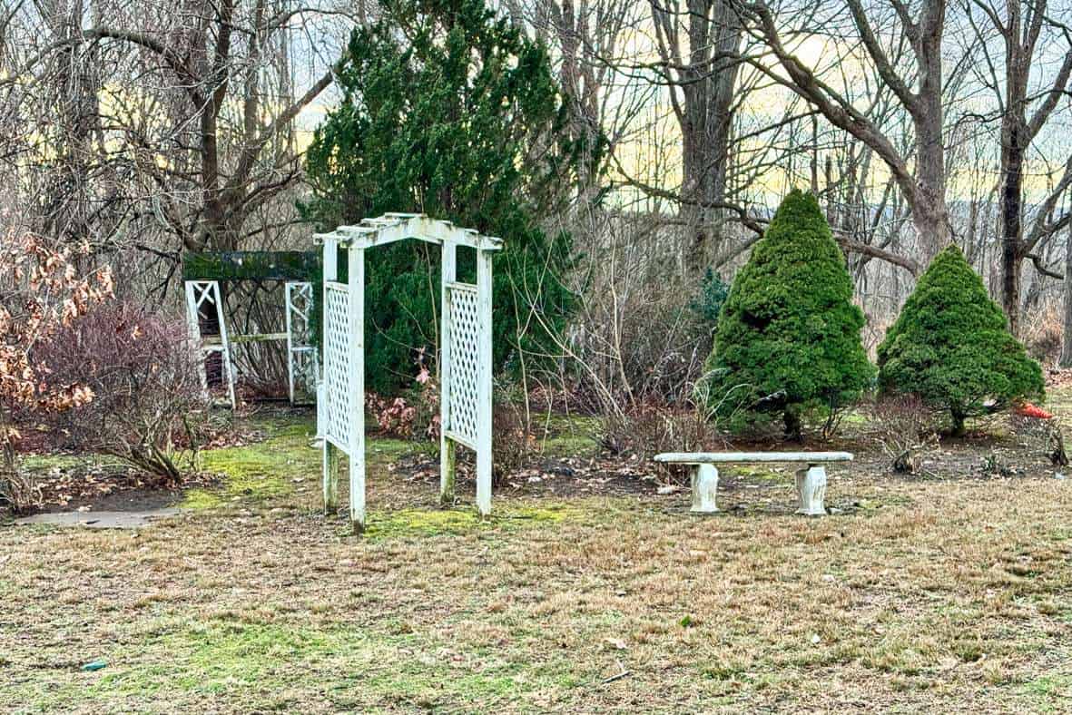 Emery Homestead Weymouth, MA Route 1 Views