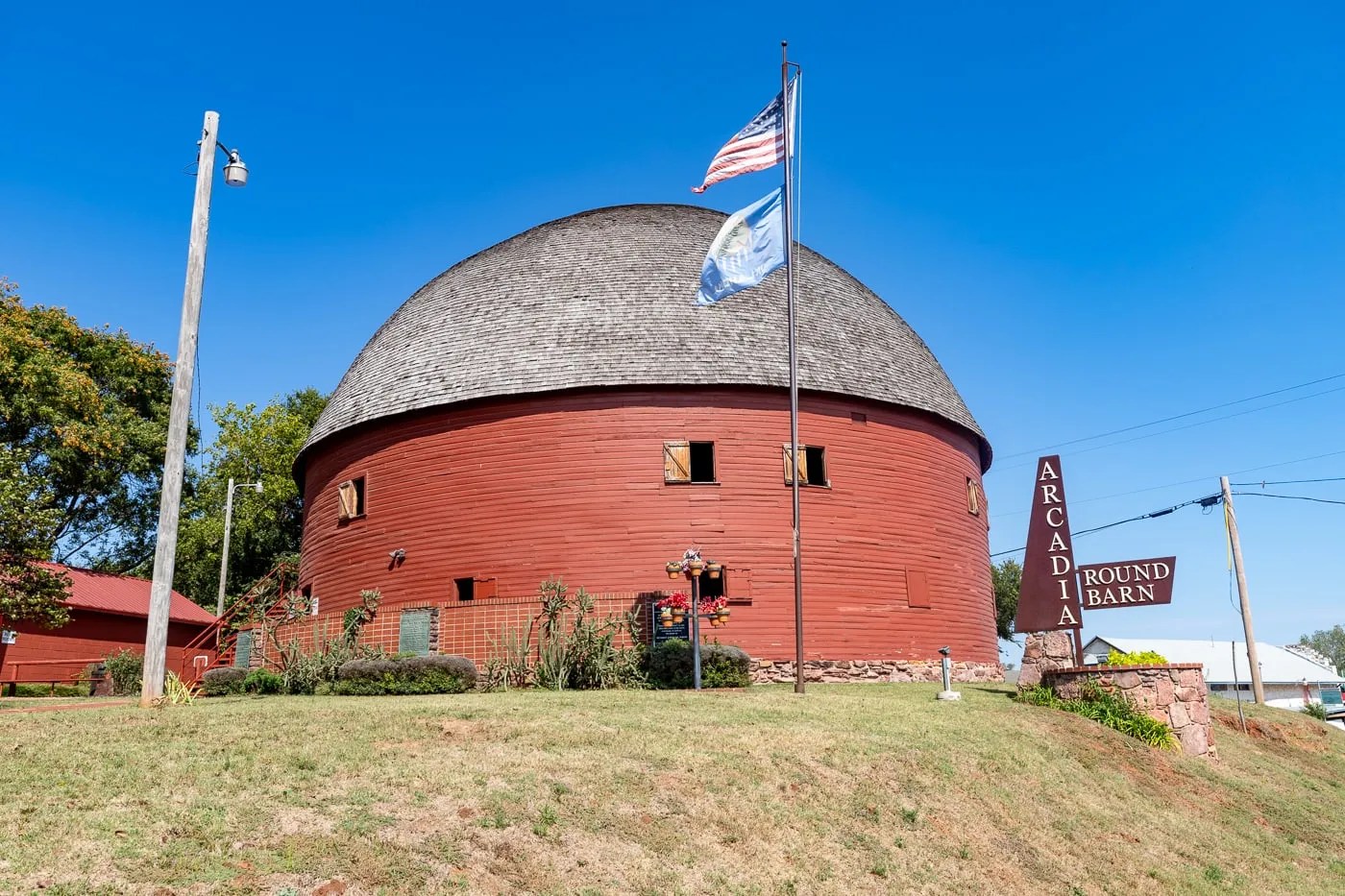 Arcadia Round Barn in Arcadia, Oklahoma » Route 66 Road Map