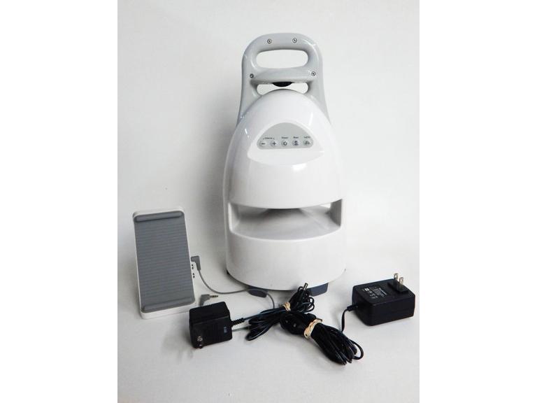 Route 8 Auctions Brookstone Wireless Outdoor Speaker