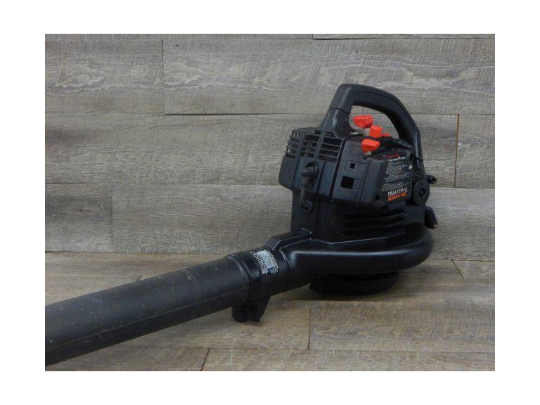 Route 8 Auctions Craftsman Gas Blower/Vac