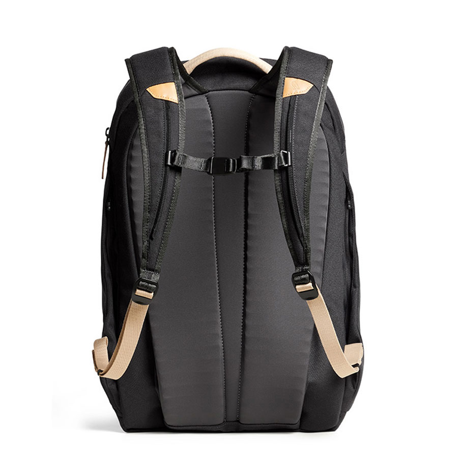 Bellroy Transit Backpack Charcoal Rowan Sky